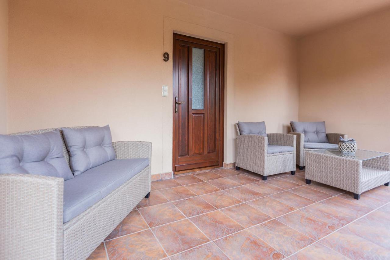 Vegvar Spa Apartman 귤러 외부 사진
