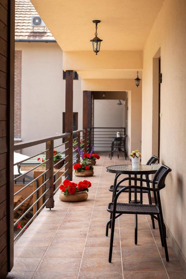 Vegvar Spa Apartman 귤러 외부 사진