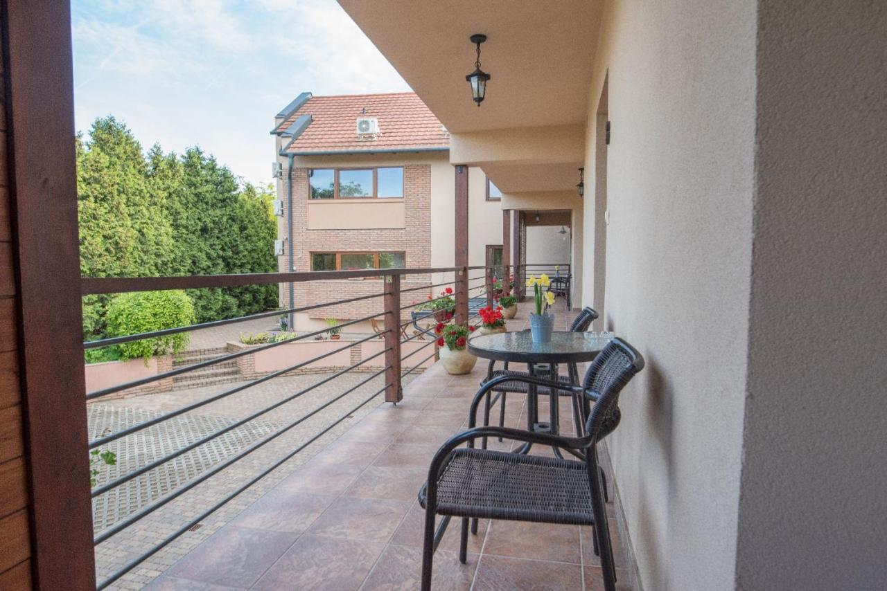Vegvar Spa Apartman 귤러 외부 사진